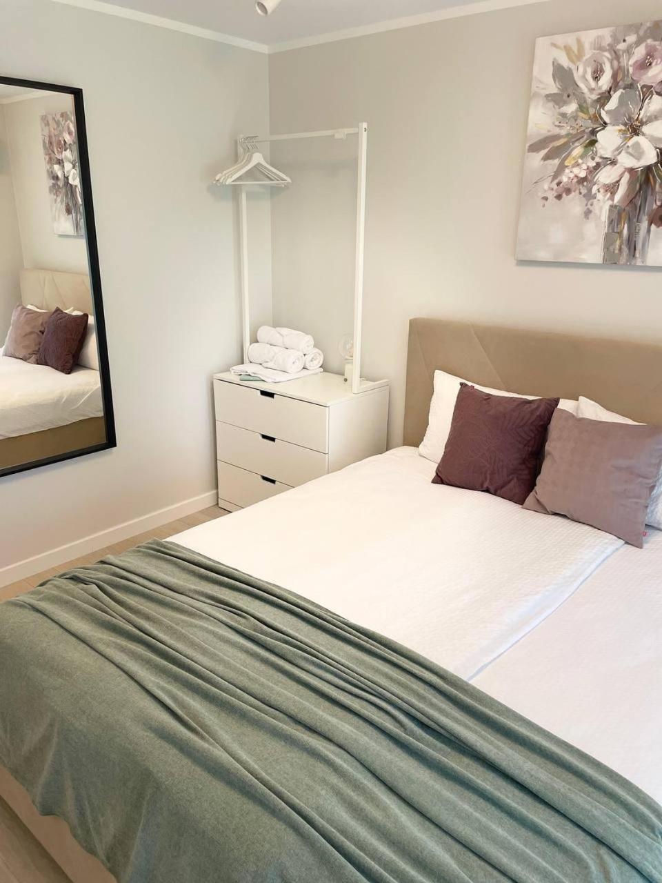 Apartment Three By The Sea At Albatross